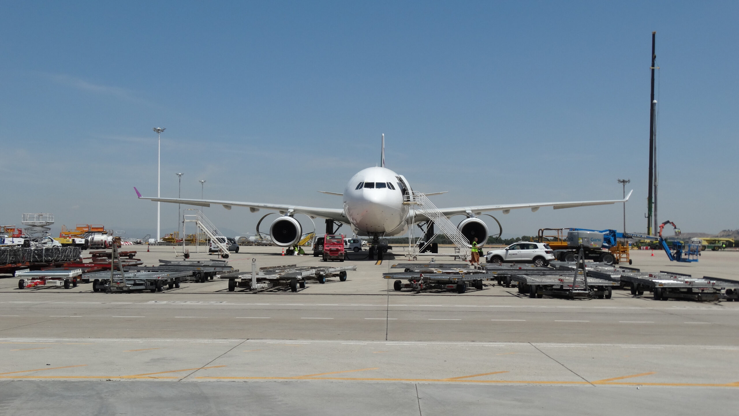 Avión en pista